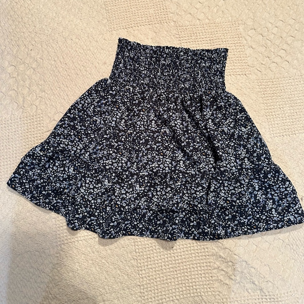 Dylan Floral Print Smocked Waist Skirt - Small